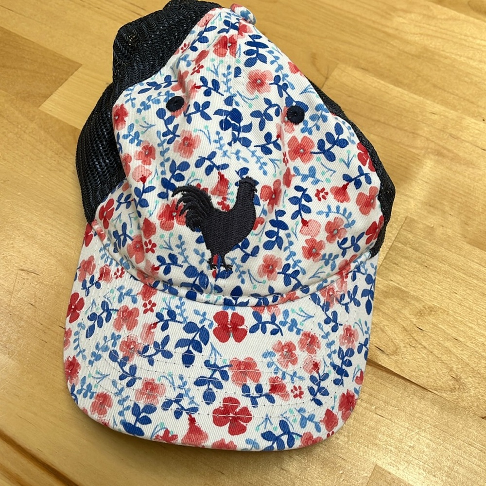 Womens chicken baseball hat